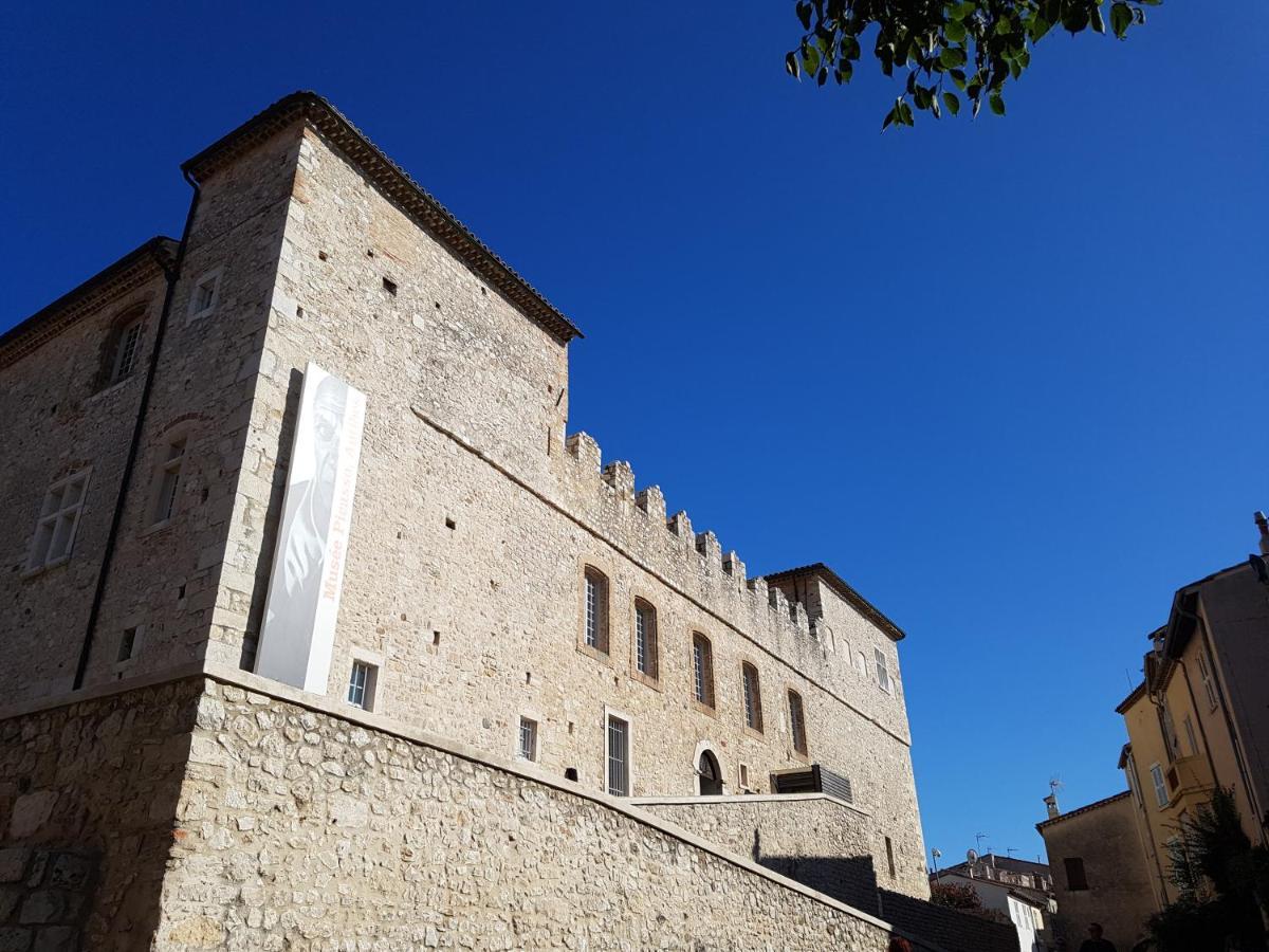 Appartement 2 Pieces Coeur Vieil Antibes Luaran gambar